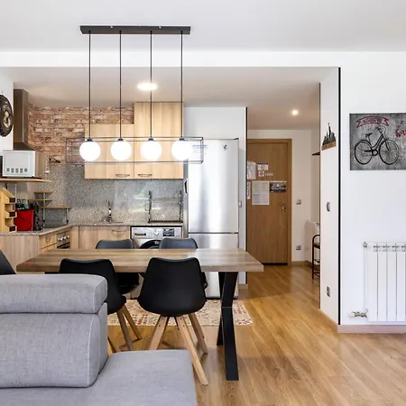 Increibles Vistas Al Valle De Ny - A Pie De Pistas - Parking Incluido L By Bonesvacances Apartment *